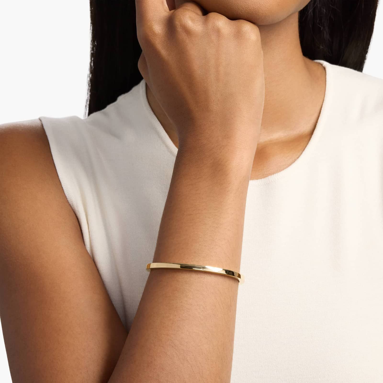 Flexible Cuff in 14k Yellow Gold (4mm) 3