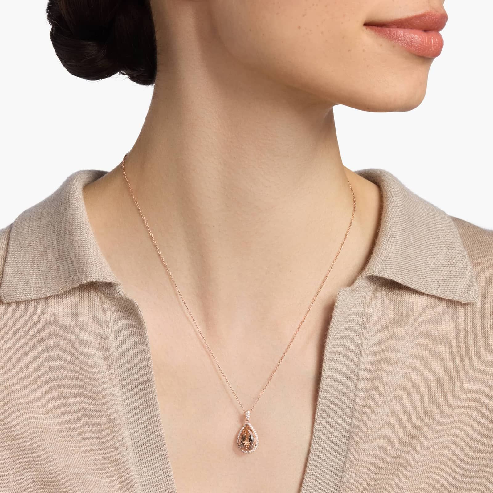 Morganite and Diamond Halo Pendant in 14k Rose Gold (13x9mm) 4