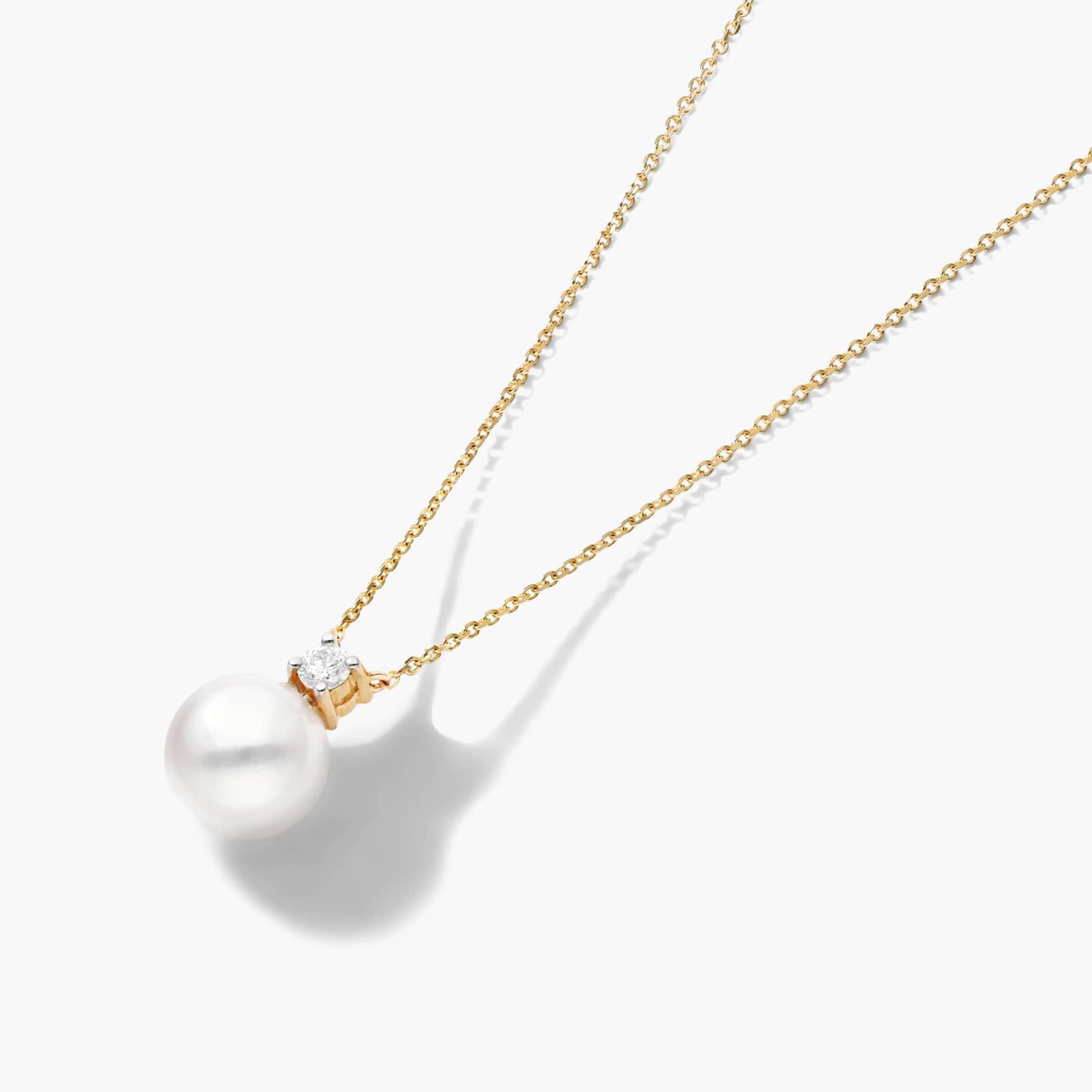 14K Yellow Gold Freshwater Cultured Pearl and Diamond Necklace (8.5-9.0mm) By James Allen 2