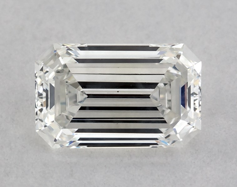 GIA 0.38 Carat G-SI2 Very Good Cut Emerald Diamond 3