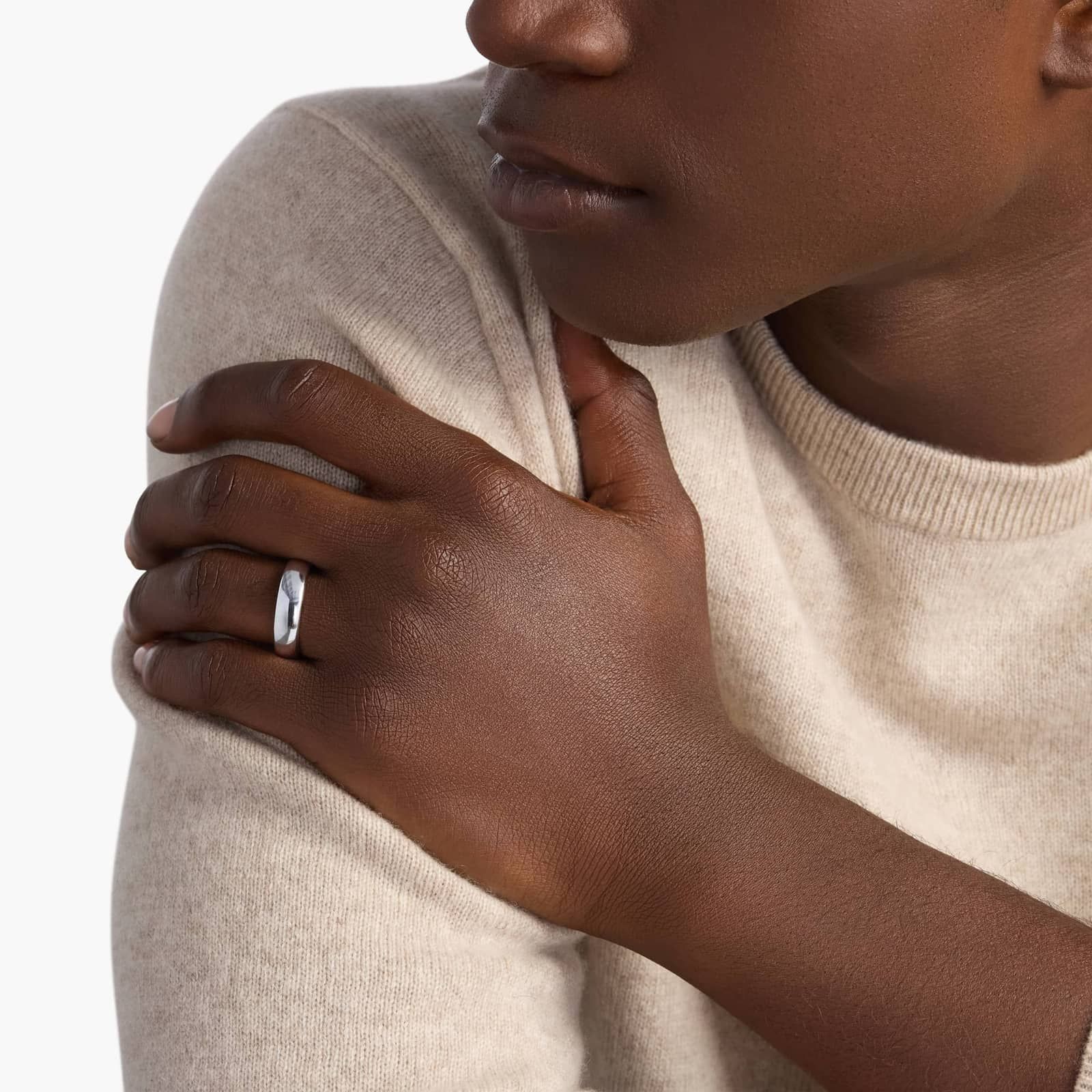 Comfort Fit Wedding Ring in White Tungsten Carbide (6mm) 3