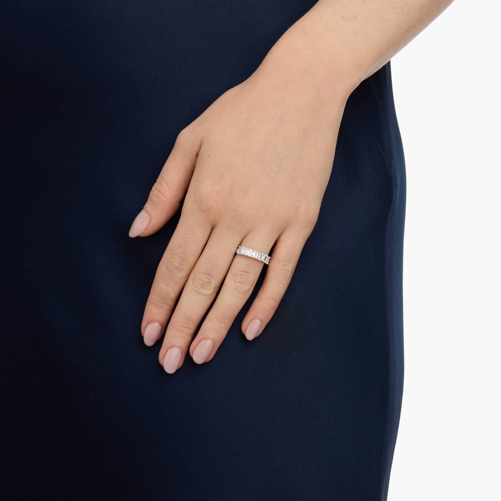 Seven Stone Emerald Diamond Ring In 14K White Gold (1 1/2 Ct. tw. - H-I / SI1-SI2) 4