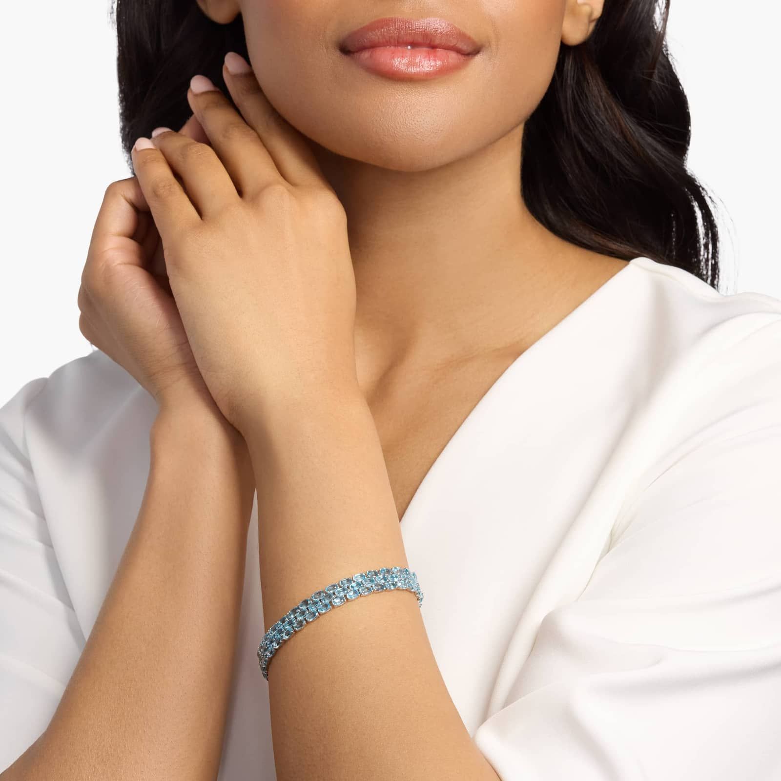 Trio Oval Blue Topaz Bracelet in Sterling Silver (5x3mm) 4