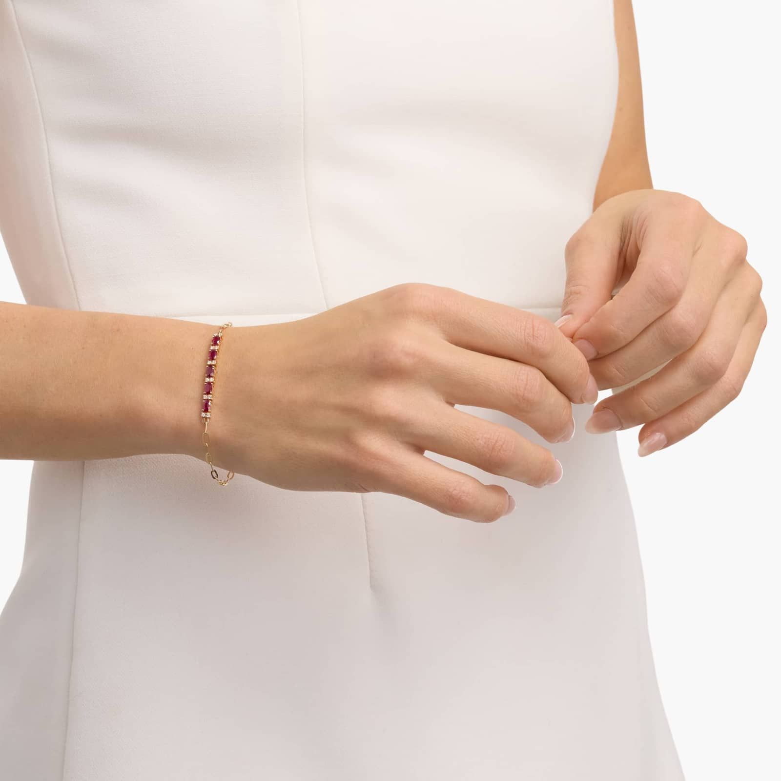 Diamond and Ruby Paperclip Bracelet in 14K Yellow Gold 4