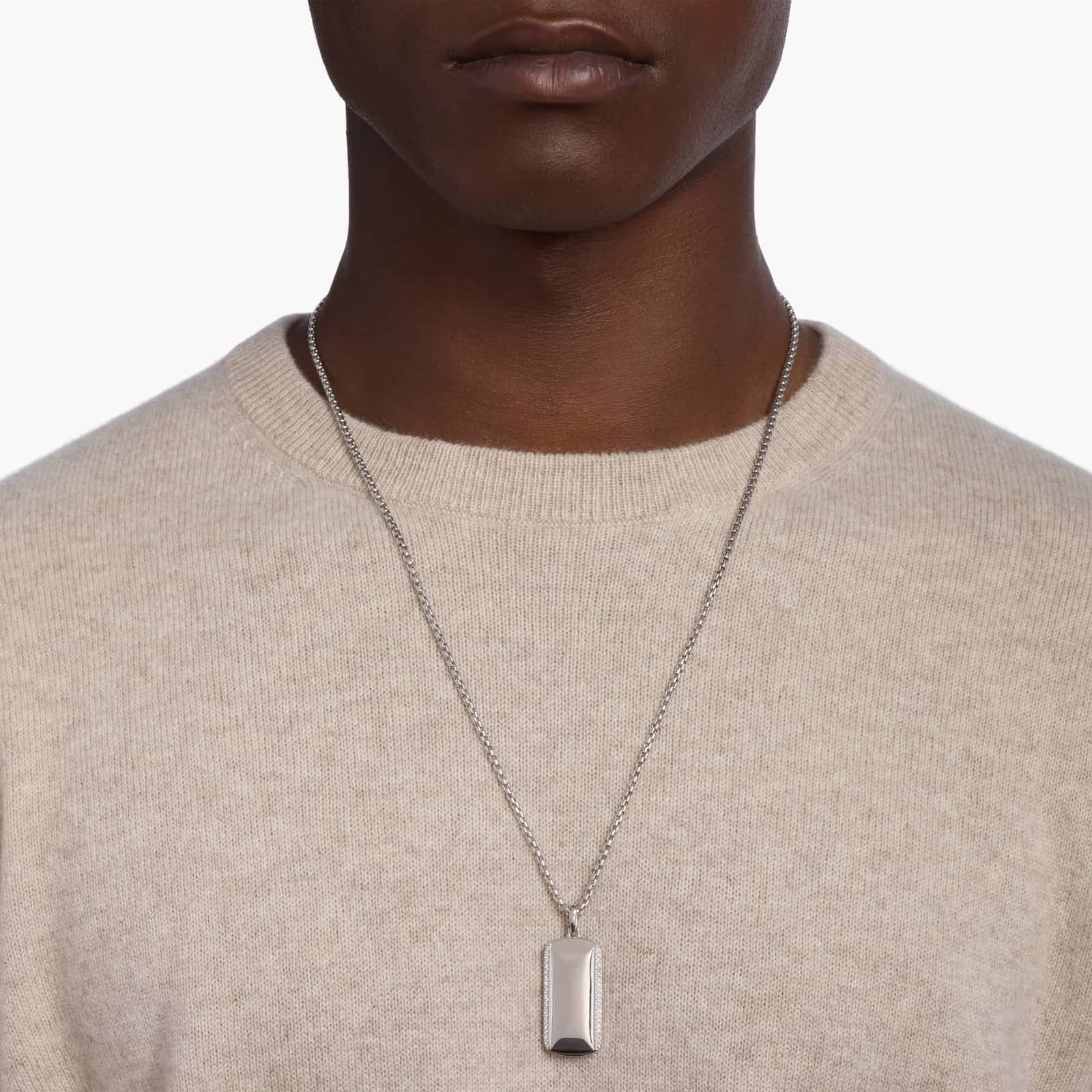 Men's Diamond Border Dog Tag Pendant in 14k White Gold (1/3 ct. tw.) 4