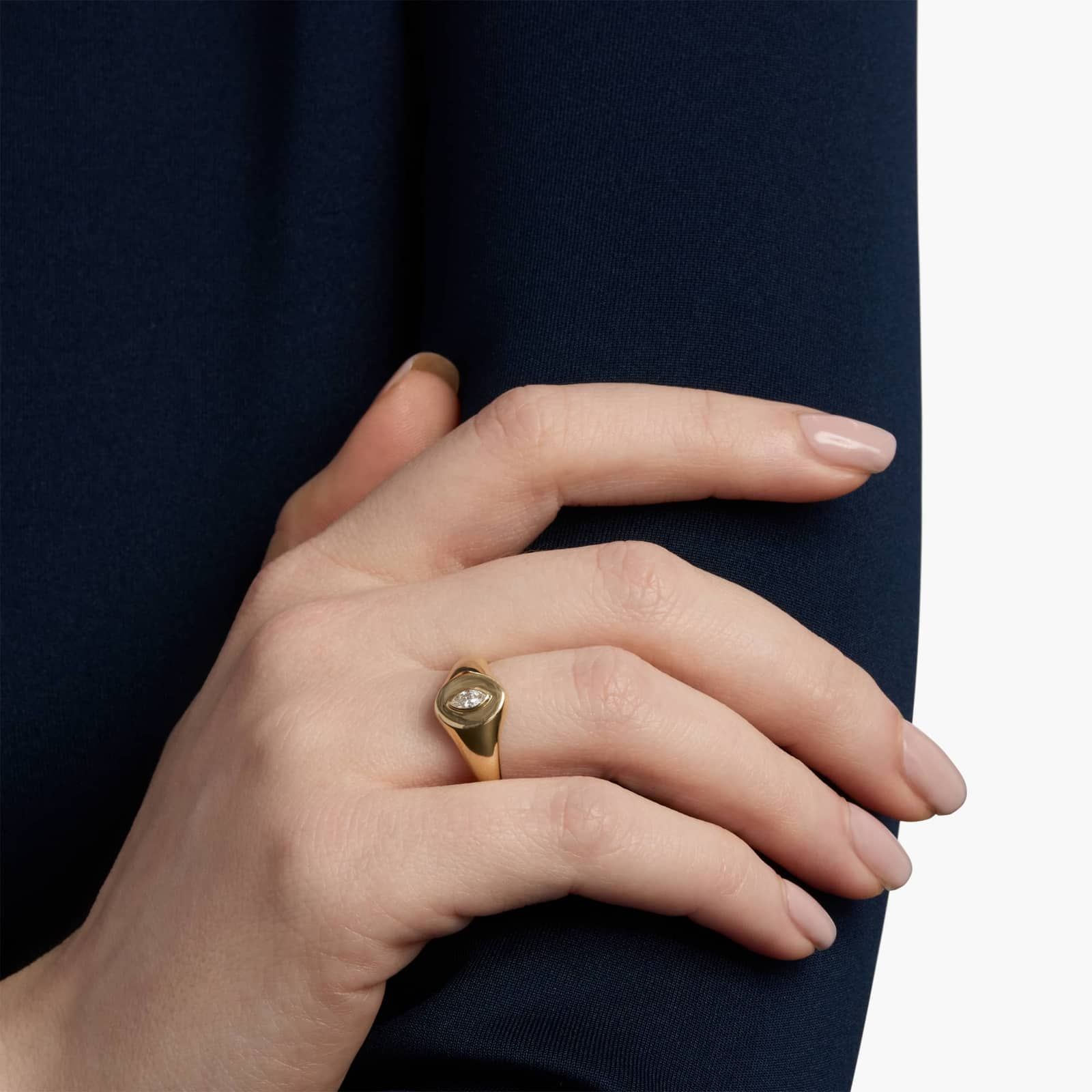 Marquise Diamond Signet Ring in 14k Yellow Gold (1/5 ct. tw.) 4
