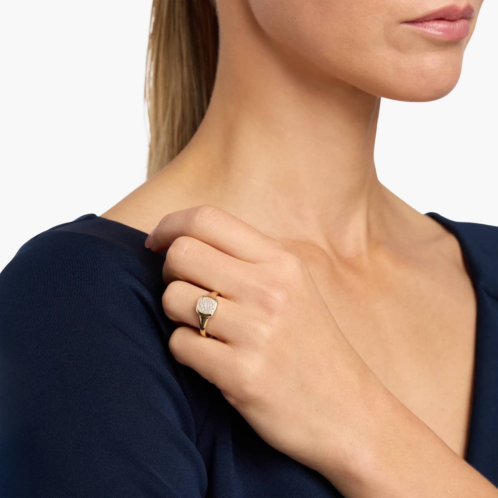 Diamond Cluster Signet Ring in 14K Yellow Gold (1/5 Ct. Tw.) 3