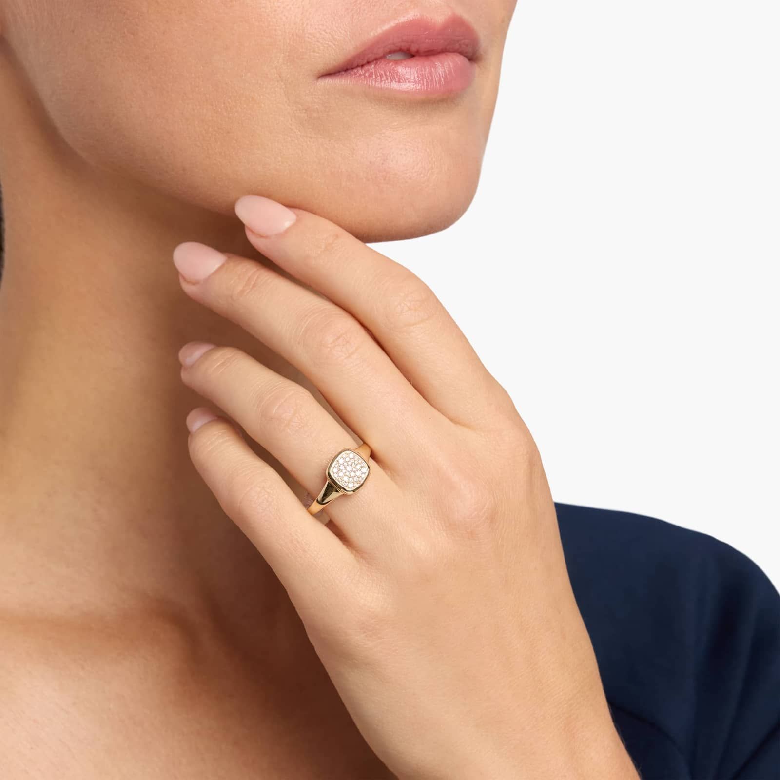 Diamond Cluster Signet Ring in 14K Yellow Gold (1/5 Ct. Tw.) 4