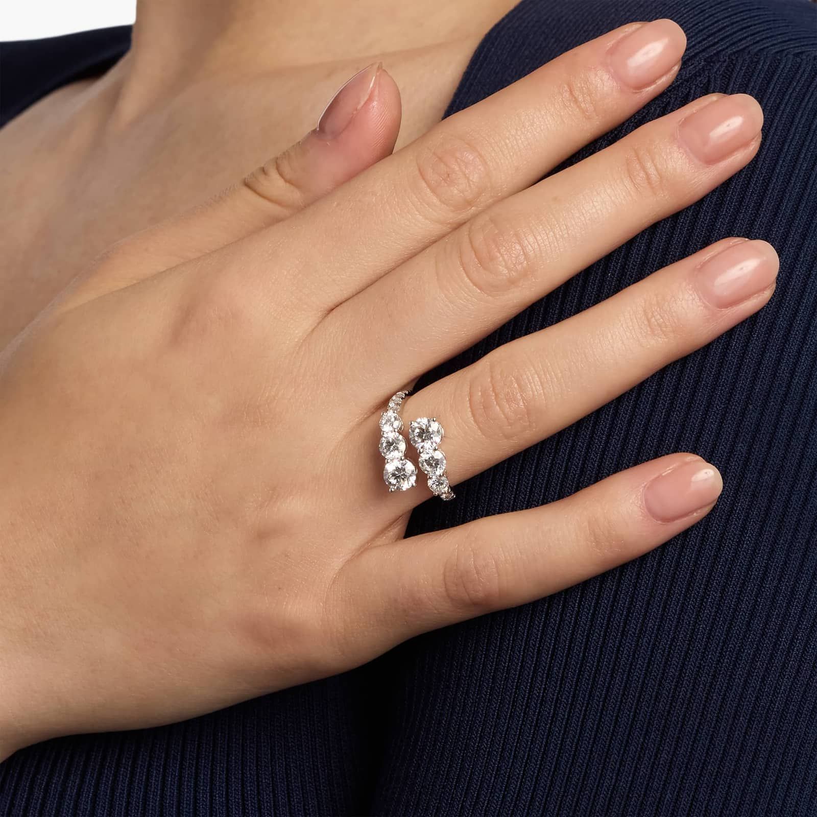 Lab Grown Diamond Round Crossover Ring In 14K White Gold (3 Ct. Tw.) 4