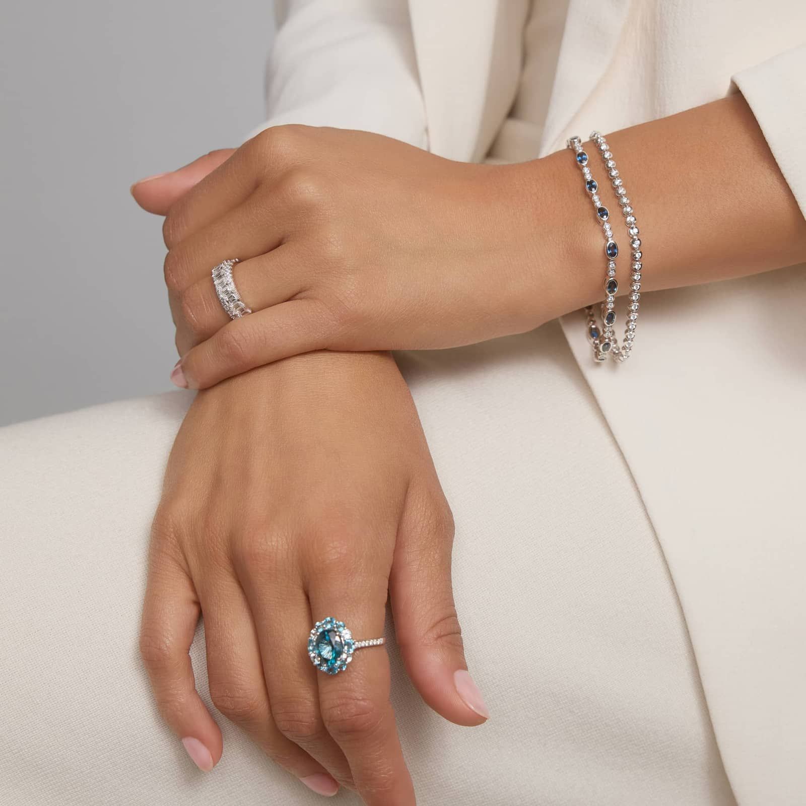 Diamond Bracelet with 1 CTW Round Cut Diamonds in 14K White Gold 4