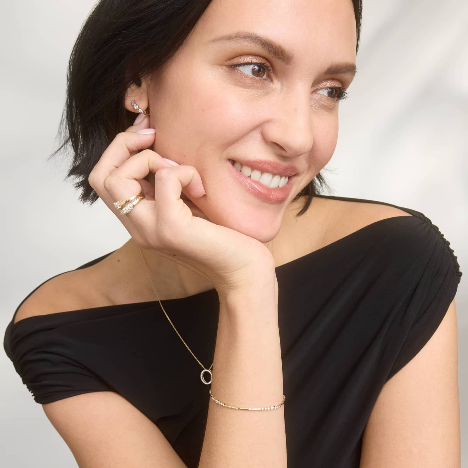 Alternating Two Toned Diamond Hoop Earrings with 0.5 CTW Round and Oval Cut Lab-Grown Diamonds in 14K White & Yellow Gold 4