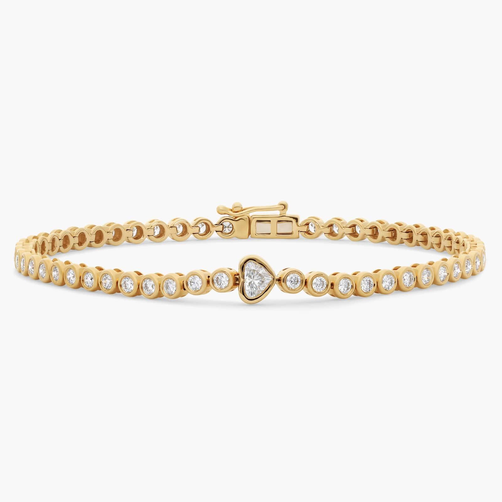 Round Diamond Tennis Bracelet with Bezel Heart Center in 14K Yellow Gold