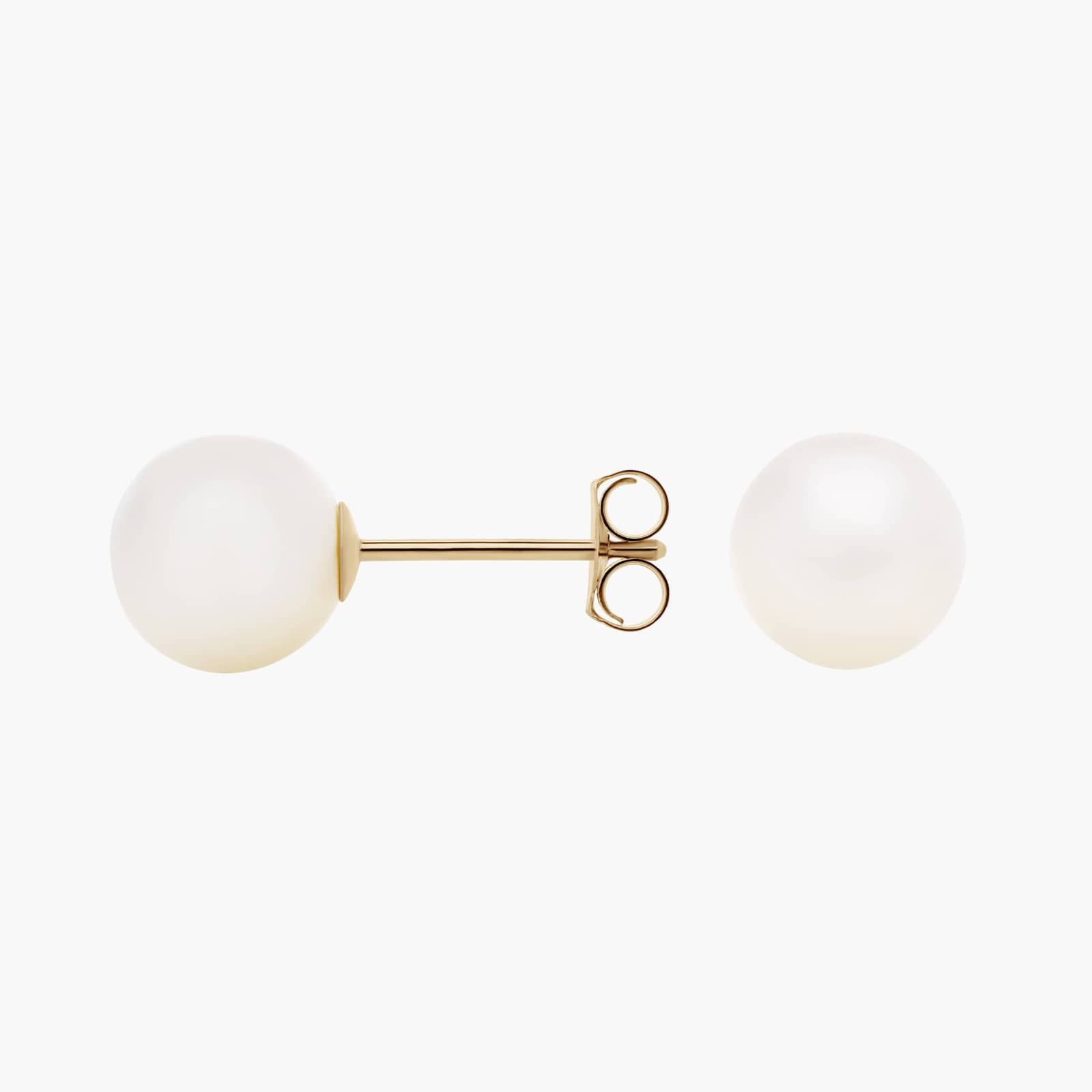 Freshwater Cultured Pearl Stud Earrings in 14k Yellow Gold (7mm) 2